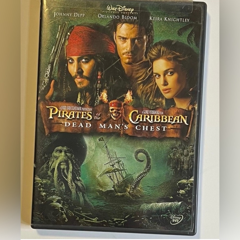 DVD Pirates Of The Caribbean Dead Man’s Chest Movie